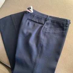 冬物厚手のスラックス