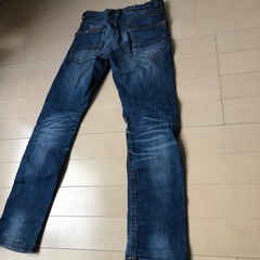 ✨美品✨ダメージ加工　デニム　kidsの画像