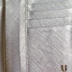ungaro 財布　がま口財布　金色　の画像