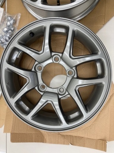 美品　スズキ ジムニーホイール　JB64W 16インチ