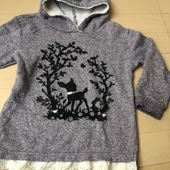 女児　トレーナー　パーカー　レース　フード付の画像