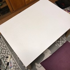ホワイトテーブル　こたつ　正方形【交渉中】の画像
