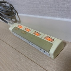 電源タップ（4口、2m）