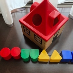 IKEA イケア　型はめ　パズルボックスの画像