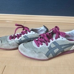 【USED】オニツカタイガー　細身スニーカー　23㎝
