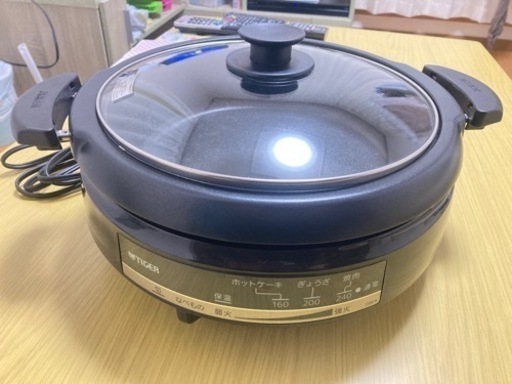 タイガー　2枚ホットプレートCQE-B 2018年製