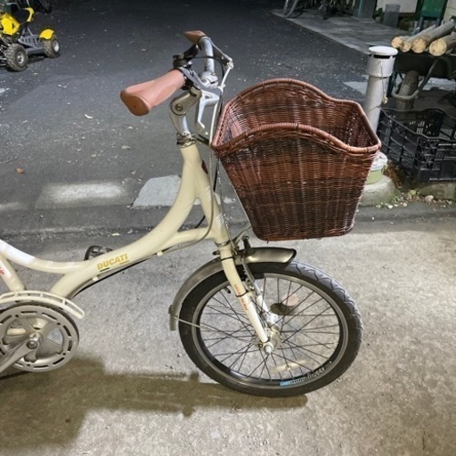 【1927】ミニベロ　DUCATI  20インチ　22,000円（税込）