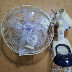 壁掛け扇風機