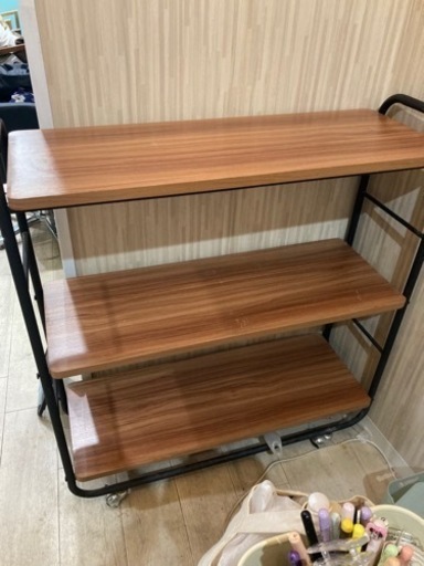 棚、3段ラック　相談中
