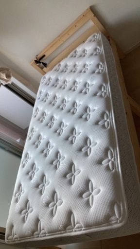 [美品USED品]  TODAY Ok \u0026 DECO シングルベッド、フレーム、マットレス一式