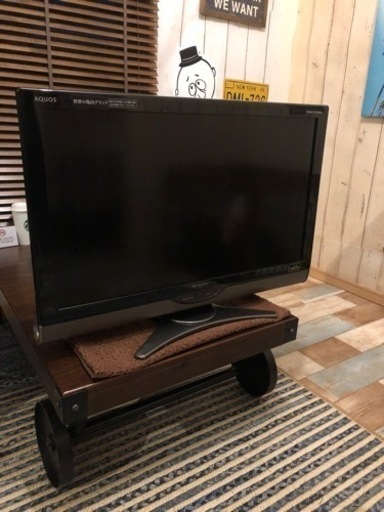 SHARP   LED AQUOS    2010年製