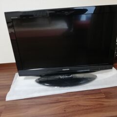 【再値下げ】テレビ（レグザ32インチ　2012年製　状態良好）の画像