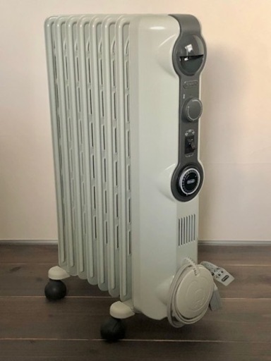 デロンギ　オイルヒーター