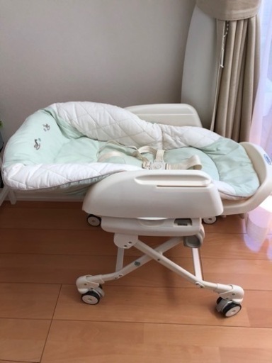 値下げしました！コンビ　ハイローチェア　手動
