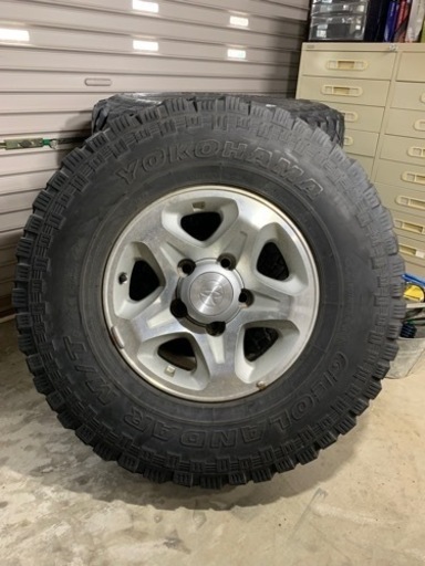 ランクル70用純正タイヤホイールセット　　　値下げ！