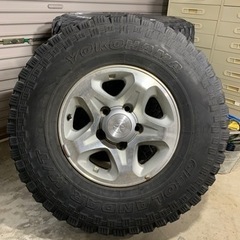 ランクル70用純正タイヤホイールセット　　　値下げ！