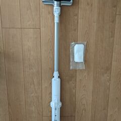 【受け渡し決まりました】アイリスオーヤマ　スティッククリーナー　紙パック付きの画像