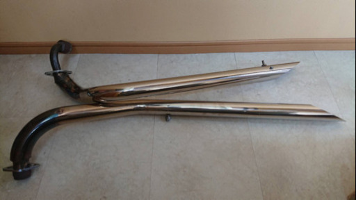 ドラッグスター　マフラー