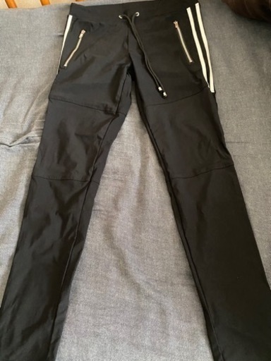 リサウンドクロージング　ナイロンパンツ　Sサイズ