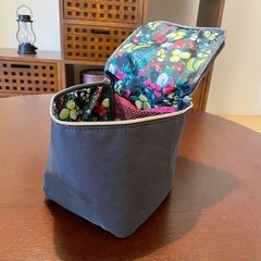 【新品未使用】AG by aquagirl 化粧ポーチ