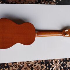 ウクレレ　　ケース付きの画像