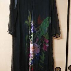 👚服④(未使用品)の画像