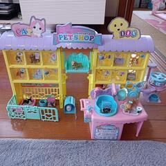値引き済み早い者勝ち‼️【✨訳ありオトク品✨《リカちゃん わんにゃんトリマーにぎやかペットショップ》】の画像