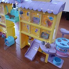 値引き済み早い者勝ち‼️【✨訳ありオトク品✨《リカちゃん わんにゃんトリマーにぎやかペットショップ》】の画像
