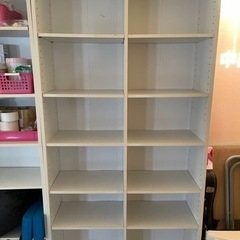 収納棚