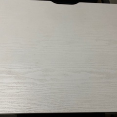 ニトリ デスク 机 ネイル パソコンの画像
