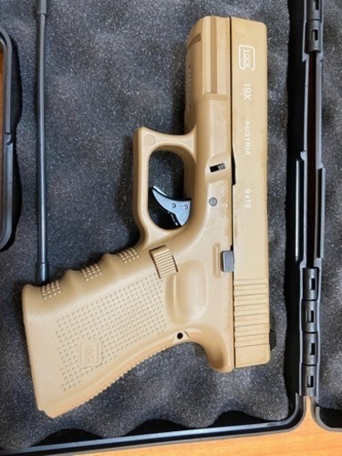 ガスガン　ダブルベル　G19