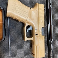 ガスガン　ダブルベル　G19