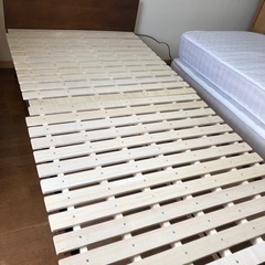 受渡し決定しました！無料！ コンセント付き シングルベッド フレ...