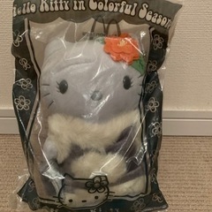 新品未開封　キティちゃん　マクドナルドコラボぬいぐるみ