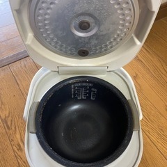 値下げ　炊飯器　3合炊き　2012年製　訳あり　の画像