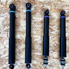 NISSAN キャラバン　純正ショックアブソーバー　新車外し品 日産 NV350 キャラバン 純正 ショックアブソーバー 新車外し 送料込み