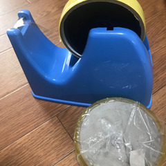 取り引き中　セロハンテープ台　テープ付き