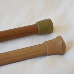 【交渉中】突っ張り棒　木目調　大小２本セット　つっぱり棒の画像