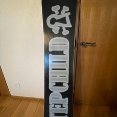 ☆ステップチャイルドのスノーボード☆ヴァインディング付き