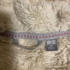 【決まりました】UNIQLO ユニクロ  裏ボア付き　グレーパーカー　キッズ150cmの画像