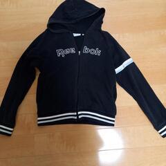 Reebokパーカー