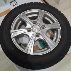 スタッドレスタイヤ、ホイル良品