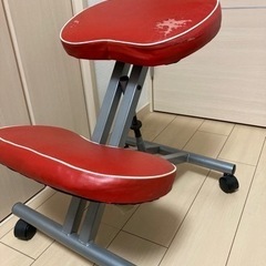 姿勢の良くなる椅子の画像
