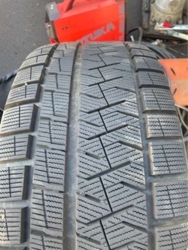 メルセデスベンツ E320 CDI 純正ホイール　スタッドレスタイヤ付き　深溝6ミリ以上あり 245/45R17 