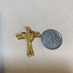 【12月12日まで】クロスとハートモチーフのペンダントトップの画像