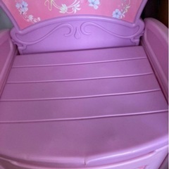  さらに大幅値下げ🌟海外製ディズニープリンセスおもちゃ箱付き椅子の画像
