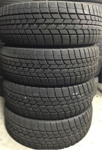 新車納車外し！225/60R17 グッドイヤー スタッドレスタイヤ 4本セット