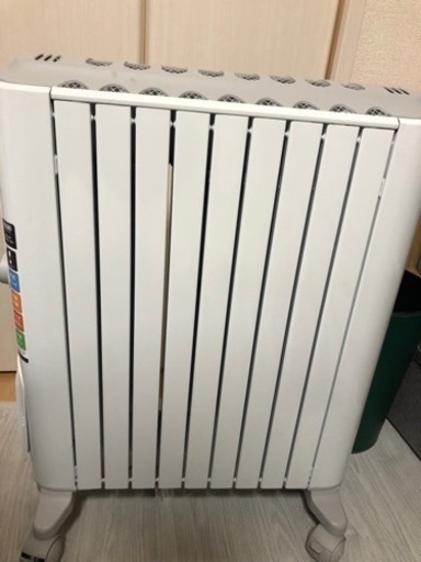 デロンギ　オイルヒーター　直接お渡しできれば