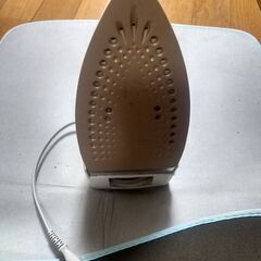 無料-スチームアイロン、布地、刺繡器具の画像