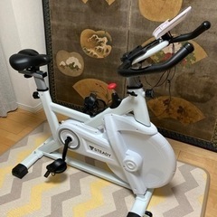 ほぼ新品　スピンバイク 非接触式airホイール 連続100分 水平アジャスター